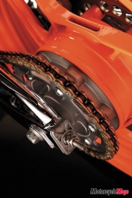 Motorcycle-Mojo_05_Streetfighter